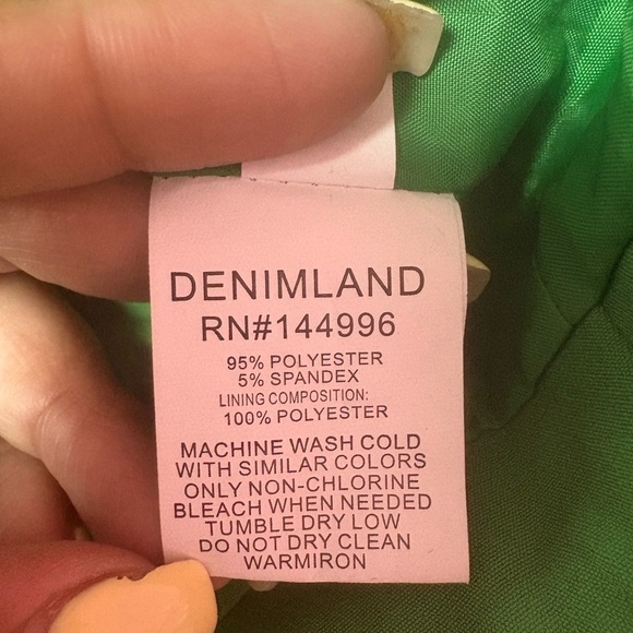 Beautiful SET Vibrant Green Wide Leg Pants - Picture 9 of 9